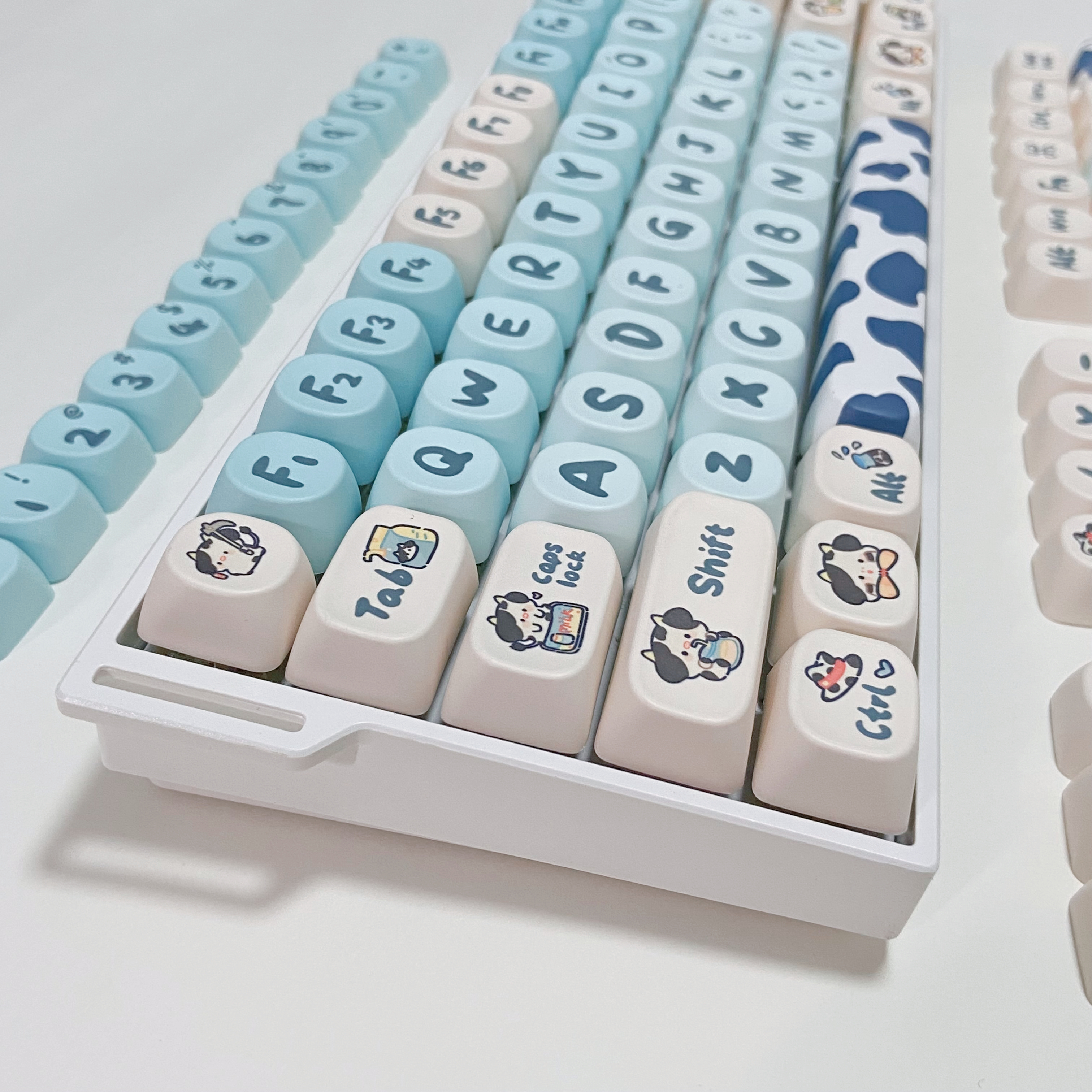 Blue Cow Keycaps for Mechanica - Gaming Home Accessories บทวิจารณ์และราคา